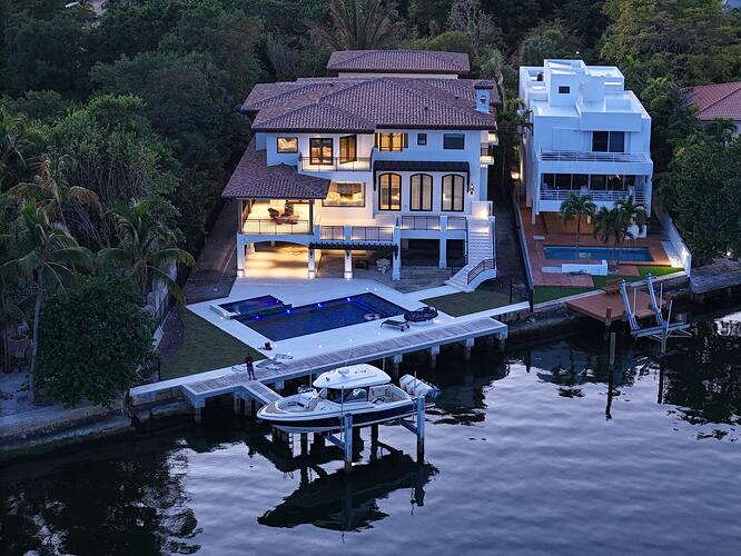 dji_fly_20241205_174116_0182_1733454870114_photo