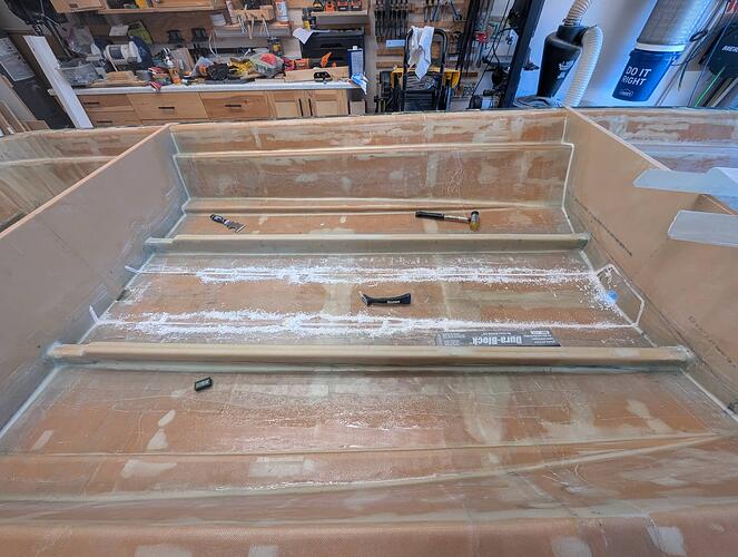 PXL_20251112_213643041